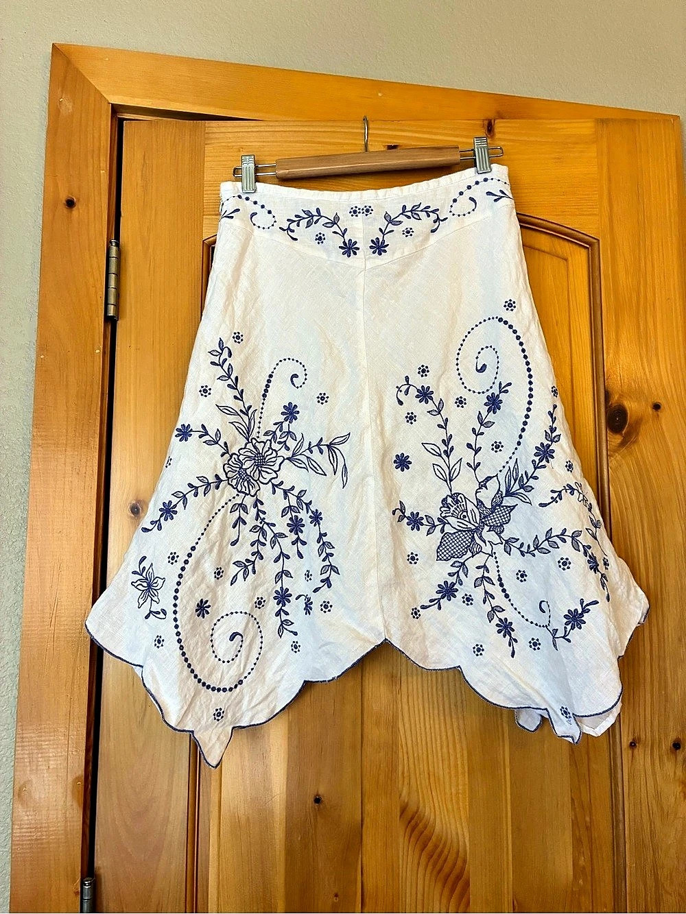 Edward Embroidered Floral Asymmetrical Linen Skirt in White & Blue